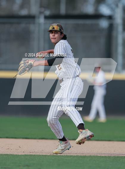 Thumbnail 3 in  Newbury Park @ Crespi photogallery.