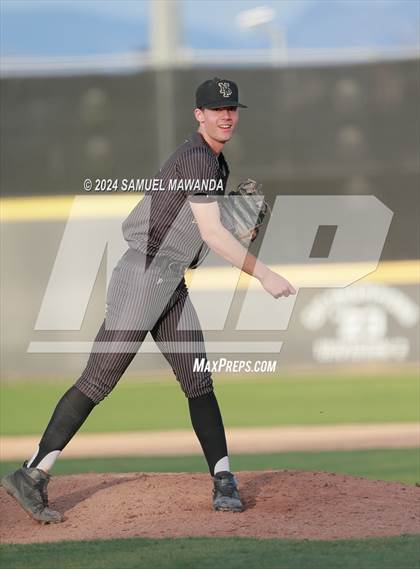 Thumbnail 3 in  Newbury Park @ Crespi photogallery.