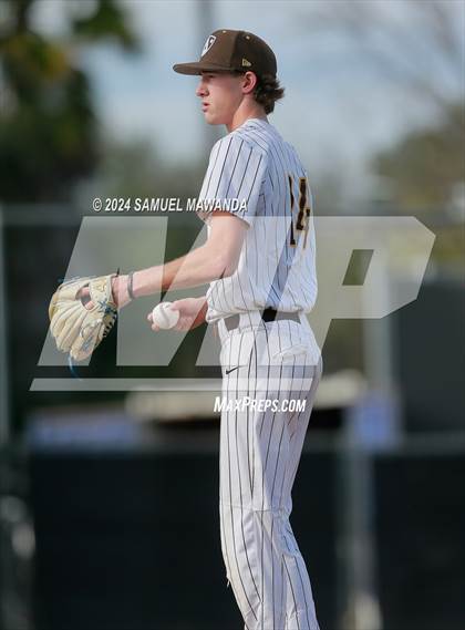 Thumbnail 3 in  Newbury Park @ Crespi photogallery.