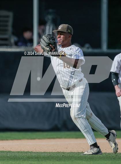 Thumbnail 2 in  Newbury Park @ Crespi photogallery.