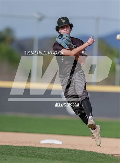 Thumbnail 3 in  Newbury Park @ Crespi photogallery.