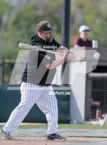 Thumbnail 1 in  Newbury Park @ Crespi photogallery.