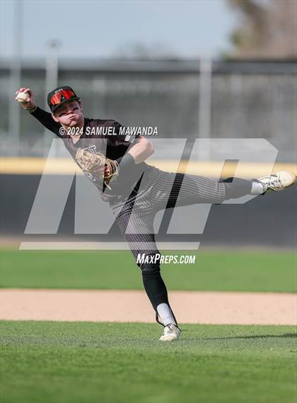 Thumbnail 1 in  Newbury Park @ Crespi photogallery.