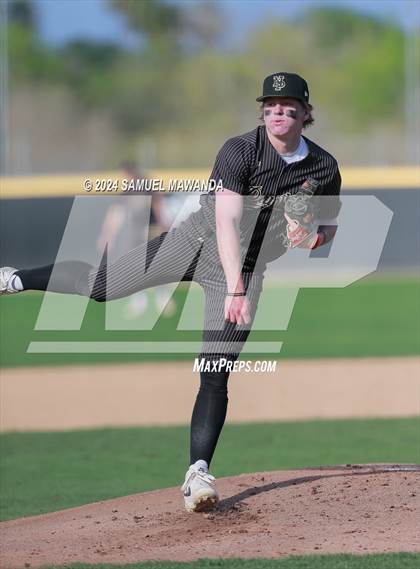 Thumbnail 1 in  Newbury Park @ Crespi photogallery.