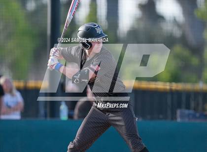 Thumbnail 1 in  Newbury Park @ Crespi photogallery.