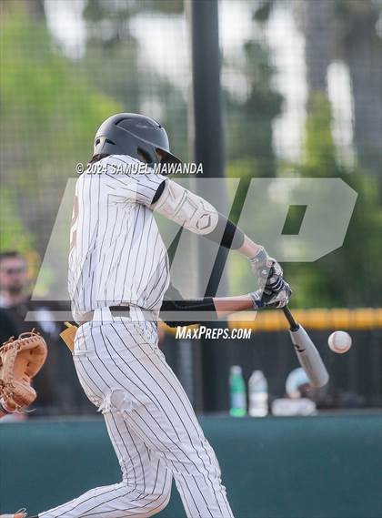 Thumbnail 1 in  Newbury Park @ Crespi photogallery.