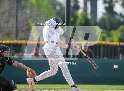 Thumbnail 1 in  Newbury Park @ Crespi photogallery.