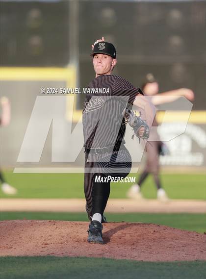 Thumbnail 3 in  Newbury Park @ Crespi photogallery.