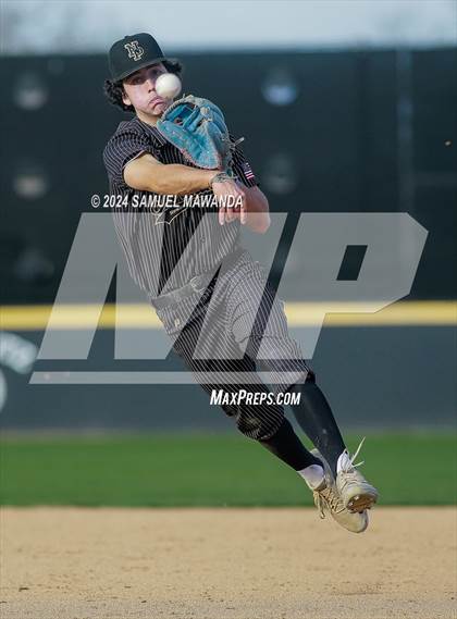 Thumbnail 2 in  Newbury Park @ Crespi photogallery.