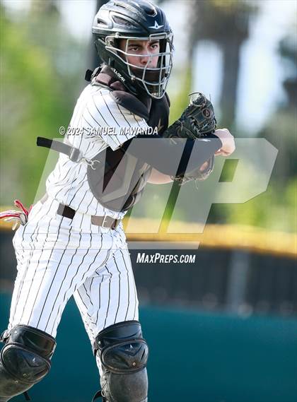 Thumbnail 3 in  Newbury Park @ Crespi photogallery.