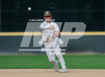 Thumbnail 1 in  Newbury Park @ Crespi photogallery.