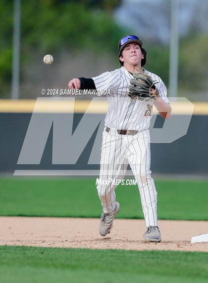 Thumbnail 3 in  Newbury Park @ Crespi photogallery.