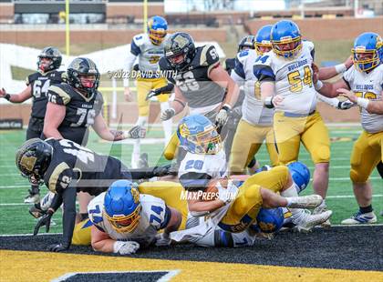 Thumbnail 3 in Adrian vs. East Buchanan (MSHSAA Class 1 Championship) photogallery.