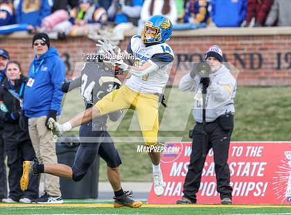 Thumbnail 2 in Adrian vs. East Buchanan (MSHSAA Class 1 Championship) photogallery.