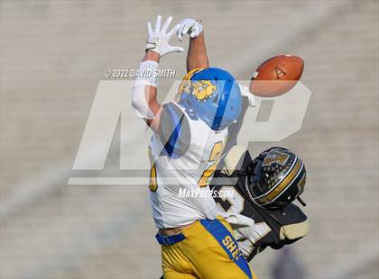 Thumbnail 2 in Adrian vs. East Buchanan (MSHSAA Class 1 Championship) photogallery.