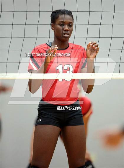 Thumbnail 2 in Fossil Ridge vs Mansfield Legacy photogallery.