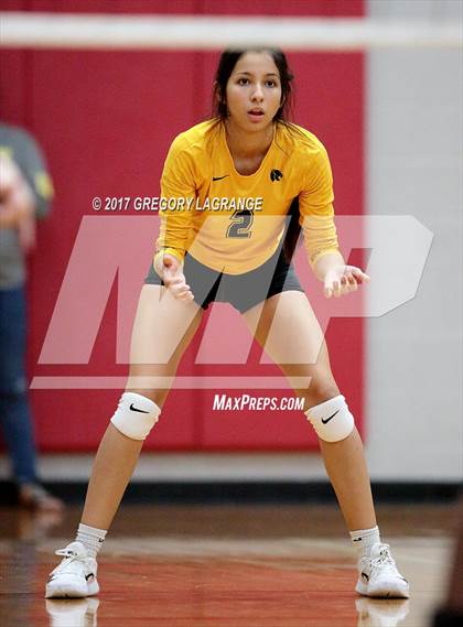 Thumbnail 1 in Fossil Ridge vs Mansfield Legacy photogallery.