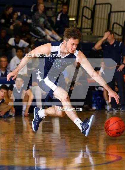 Thumbnail 2 in Valor Christian vs. Bingham (Tarkanian Classic) photogallery.
