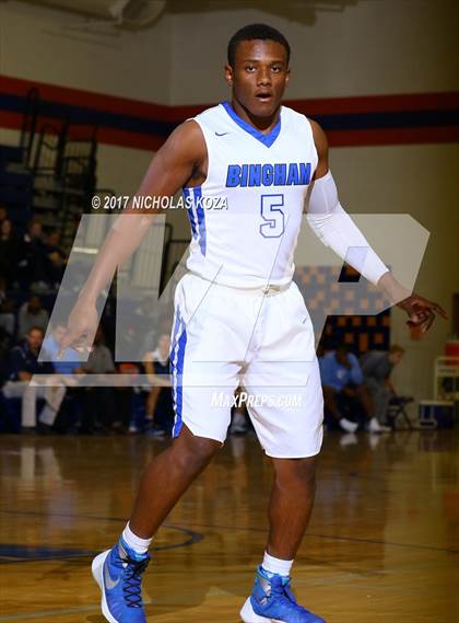 Thumbnail 1 in Valor Christian vs. Bingham (Tarkanian Classic) photogallery.