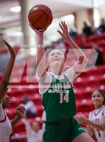 Thumbnail 2 in Wall vs. Burleson photogallery.