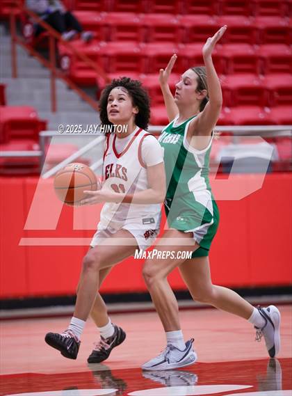 Thumbnail 2 in Wall vs. Burleson photogallery.