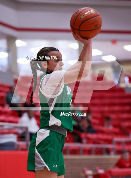 Thumbnail 2 in Wall vs. Burleson photogallery.