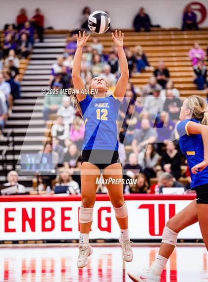 Thumbnail 2 in Notre Dame-Cathedral Latin @ Bloom-Carroll (OHSAA District III Semifinal) photogallery.