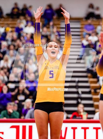 Thumbnail 3 in Notre Dame-Cathedral Latin @ Bloom-Carroll (OHSAA District III Semifinal) photogallery.