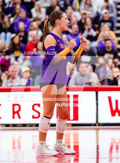 Thumbnail 3 in Notre Dame-Cathedral Latin @ Bloom-Carroll (OHSAA District III Semifinal) photogallery.