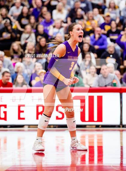 Thumbnail 3 in Notre Dame-Cathedral Latin @ Bloom-Carroll (OHSAA District III Semifinal) photogallery.