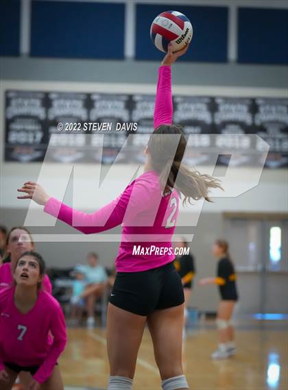 Thumbnail 3 in Scottsdale Christian Academy vs. Show Low (Spiketown Invitational) photogallery.