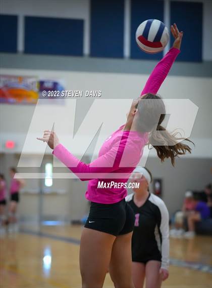 Thumbnail 2 in Scottsdale Christian Academy vs. Show Low (Spiketown Invitational) photogallery.