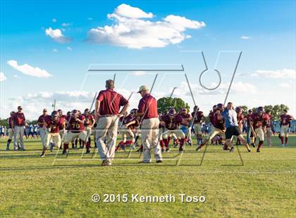Thumbnail 1 in Central Catholic @ Devine photogallery.