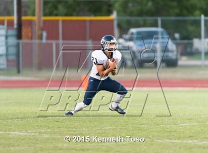 Thumbnail 2 in Central Catholic @ Devine photogallery.
