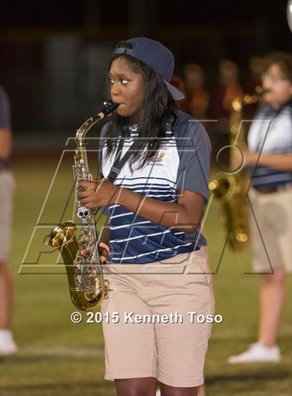 Thumbnail 3 in Central Catholic @ Devine photogallery.