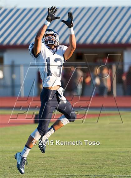 Thumbnail 3 in Central Catholic @ Devine photogallery.