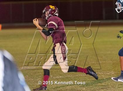 Thumbnail 3 in Central Catholic @ Devine photogallery.