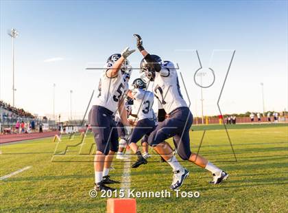 Thumbnail 2 in Central Catholic @ Devine photogallery.