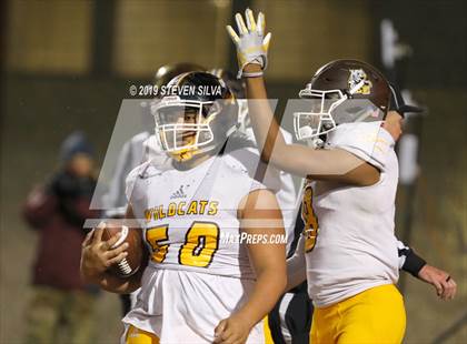 Thumbnail 3 in Bishop's vs. El Camino (CIF SDS D2 Final) photogallery.
