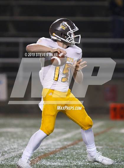 Thumbnail 3 in Bishop's vs. El Camino (CIF SDS D2 Final) photogallery.