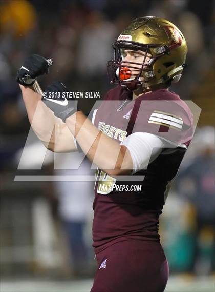 Thumbnail 3 in Bishop's vs. El Camino (CIF SDS D2 Final) photogallery.