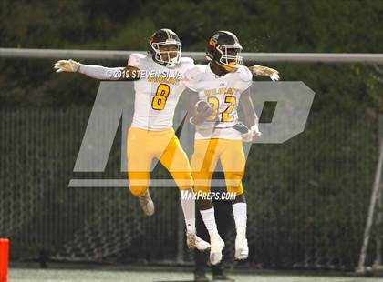 Thumbnail 2 in Bishop's vs. El Camino (CIF SDS D2 Final) photogallery.