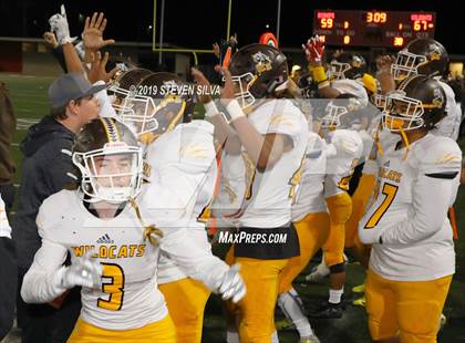 Thumbnail 3 in Bishop's vs. El Camino (CIF SDS D2 Final) photogallery.