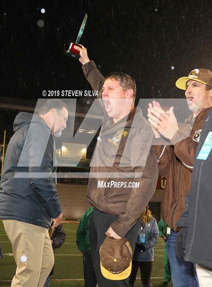 Thumbnail 3 in Bishop's vs. El Camino (CIF SDS D2 Final) photogallery.
