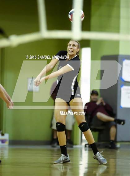 Thumbnail 3 in Granada Hills Charter vs Palisades (CIF LACS Final) photogallery.