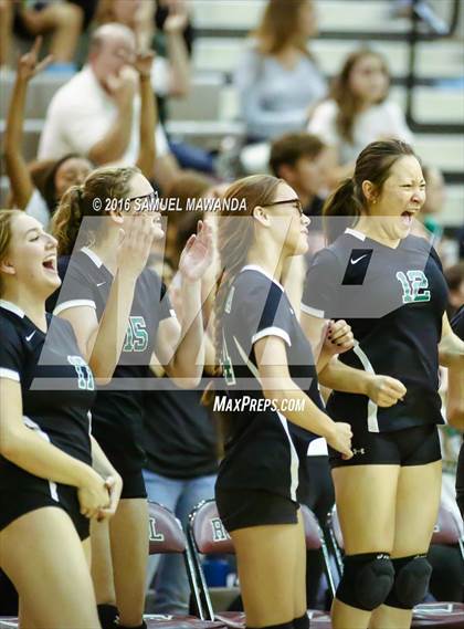 Thumbnail 3 in Granada Hills Charter vs Palisades (CIF LACS Final) photogallery.