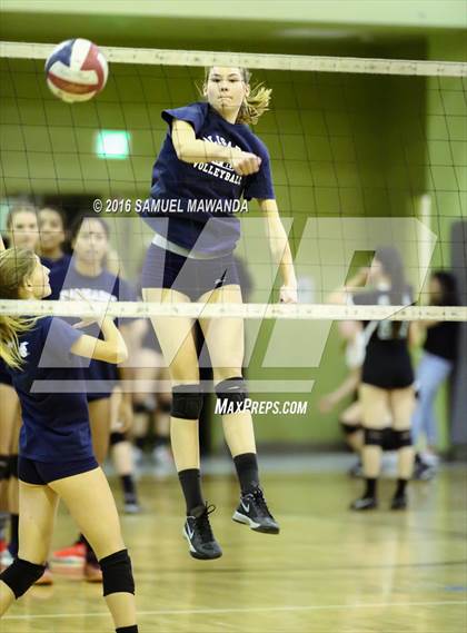 Thumbnail 3 in Granada Hills Charter vs Palisades (CIF LACS Final) photogallery.