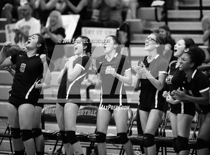 Thumbnail 3 in Granada Hills Charter vs Palisades (CIF LACS Final) photogallery.