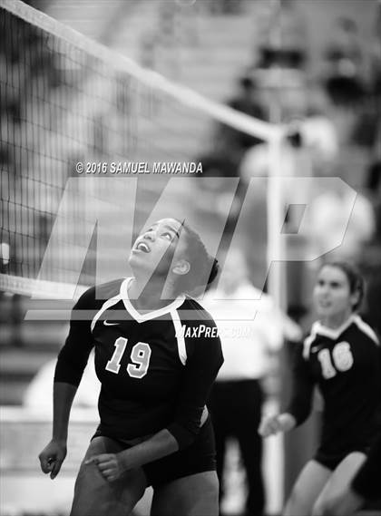 Thumbnail 1 in Granada Hills Charter vs Palisades (CIF LACS Final) photogallery.