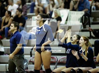 Thumbnail 3 in Granada Hills Charter vs Palisades (CIF LACS Final) photogallery.
